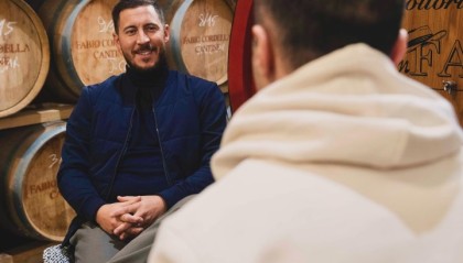 开云体育官方下载-阿扎尔：一直梦想去英超和皇马，从小是米兰球迷但他们没联系过我