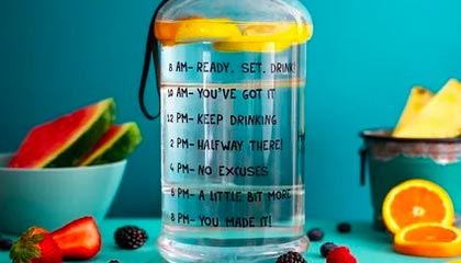 ESPN百大球星前十：约基奇拔得头筹 库6詹7杜10