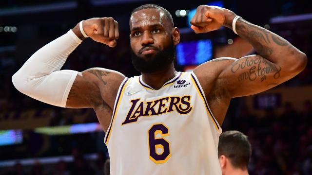 1646731903223041942.png lebron-james-los-angeles-lakers_kej02uf93prj18vqxkh8dfnqk.png